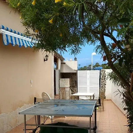 Highbury Grove Costa Adeje (Tenerife)
