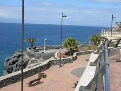 Highbury Grove * Costa Adeje (Tenerife)